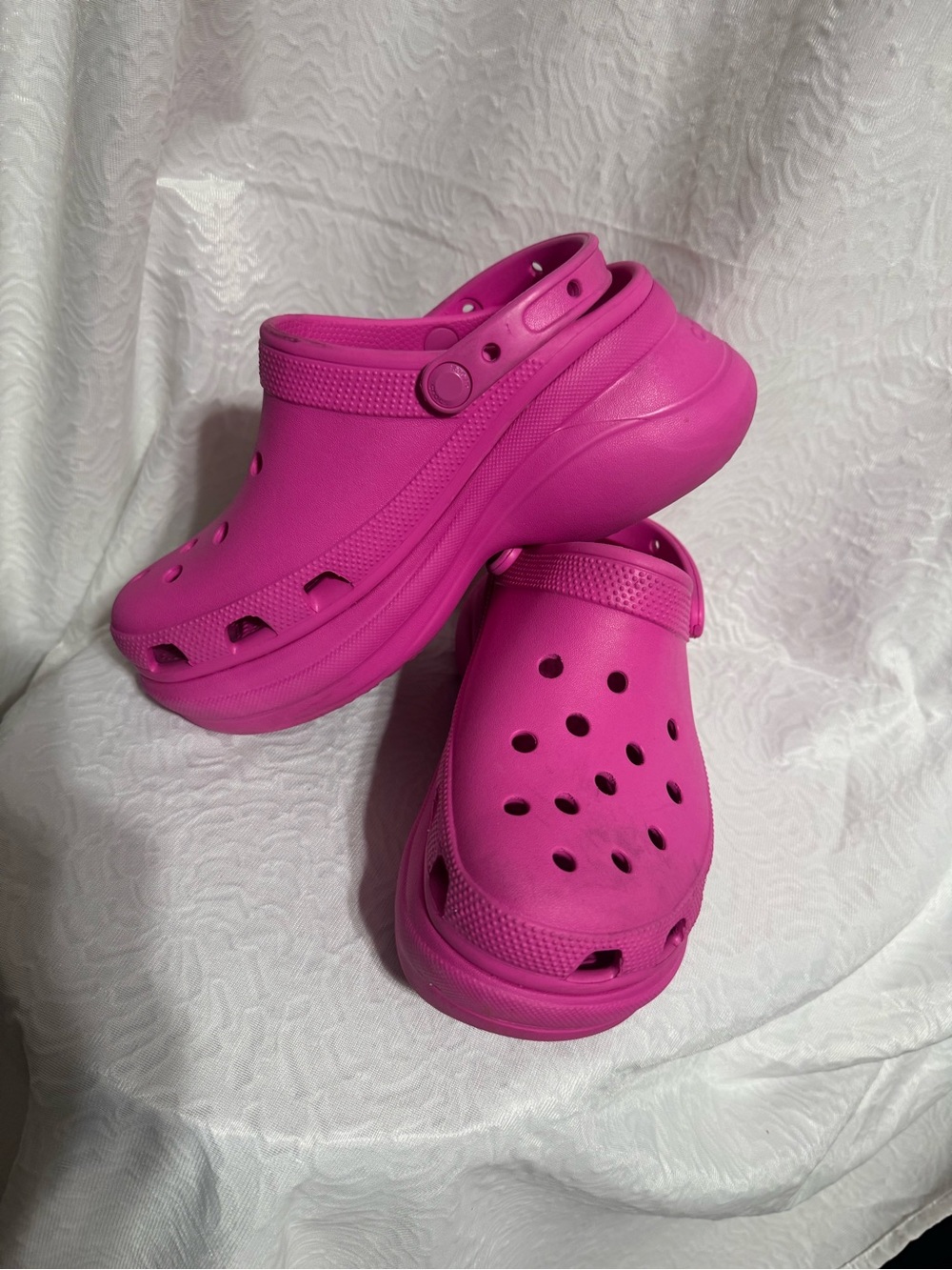 Platform Crocs - Picture 2 of 6